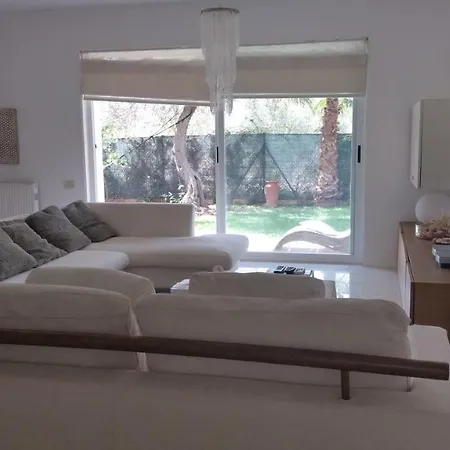 Ines Con Piscina Sud Sardegna *