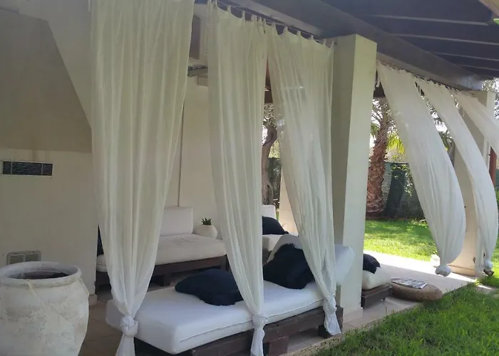 Ines Con Piscina Sud Sardegna Villa Capoterra